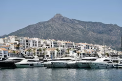 Geopolitische Unsicherheit treibt Luxusimmobilienboom an Costa del Sol