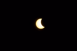 Großaufgebot für historische Sonnenfinsternis