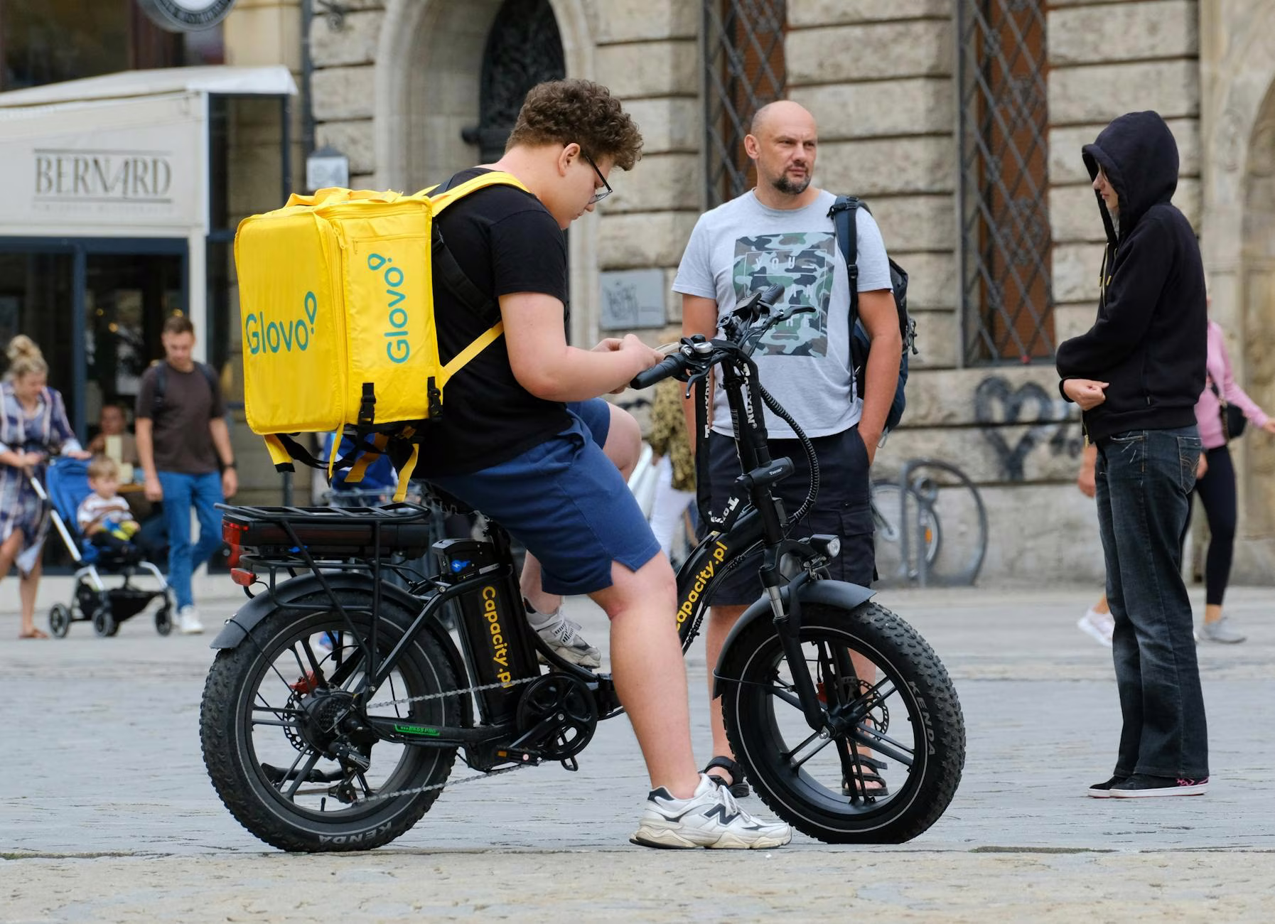 Glovo-Einigung: Weniger Entlassungen, mehr Sozialpaket