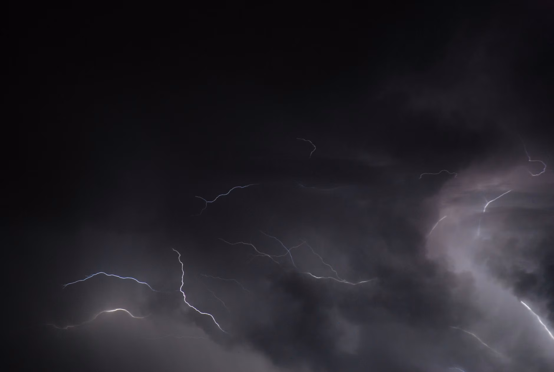 Spanien im Wetterchaos: Sturzfluten vor der Hitzewelle