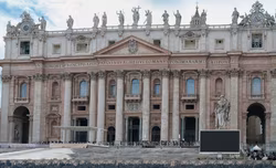 Ein Papstbesuch, der Wunden aufreißt