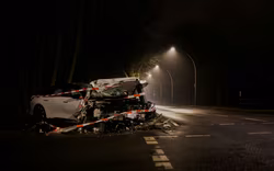 Drei schwere Verkehrsunfälle fordern neun Todesopfer