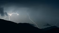 Vor der Hitzewelle: Gewitter und steigende Temperaturen