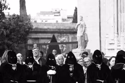 Spanien gedenkt der Opfer von Urda