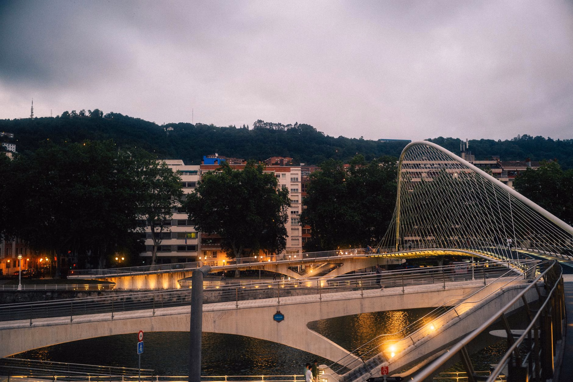 Räumung in Bilbao trotz Protesten vollzogen