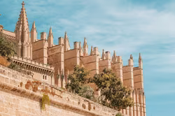 Fünf Jahre auf Mallorca: Wer bekommt die Krisenhilfen?