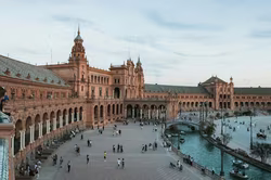Andalusien plant die Freizeit 2027