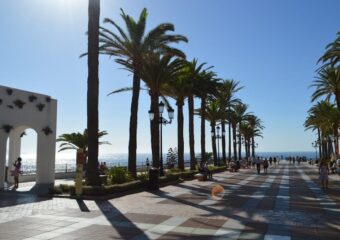 Strandpromenade in Nerja, Costa del Sol